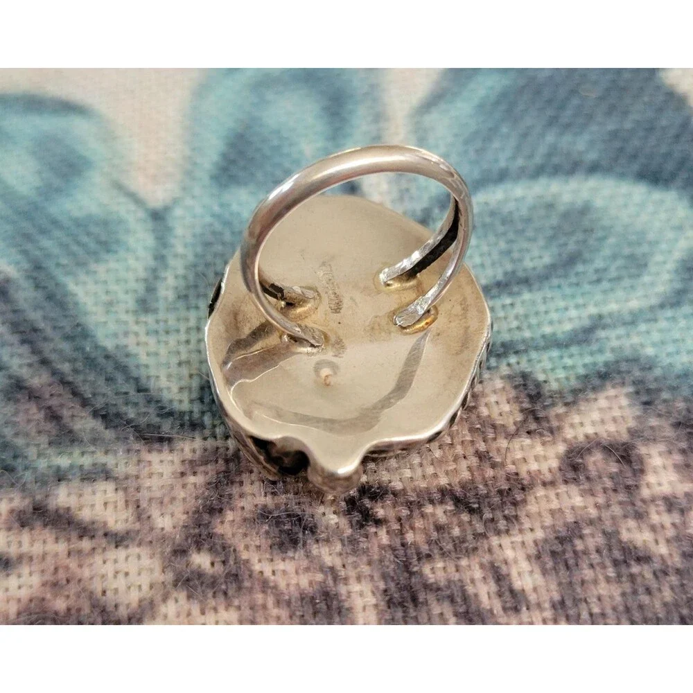 Native American Sterling Silver Mother of Pearl Leaf Ring – Size 5.5